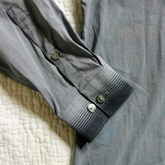 Kenneth Cole BNWT men's Button down shirt - Picture 3 of 8